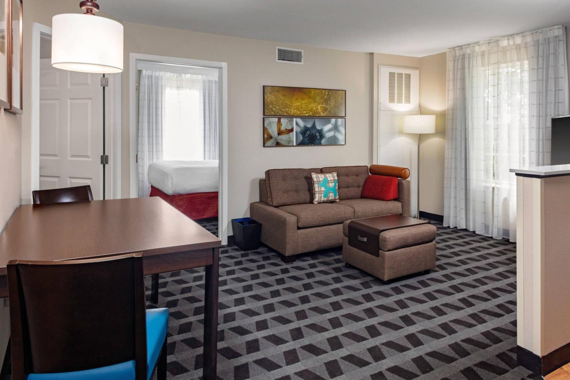 Towneplace Suites By Marriott Dallas Plano/Legacy Exterior photo